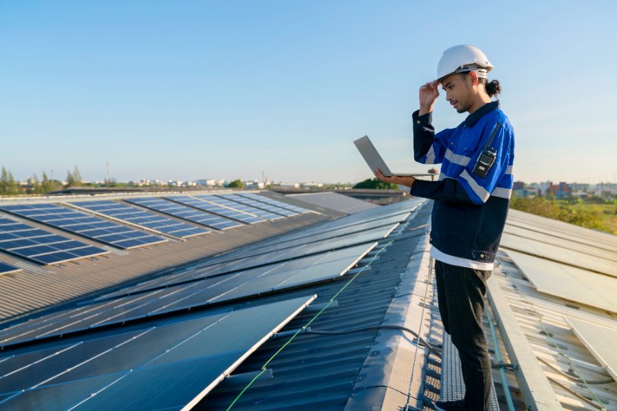 Impianto fotovoltaico su copertura industriale